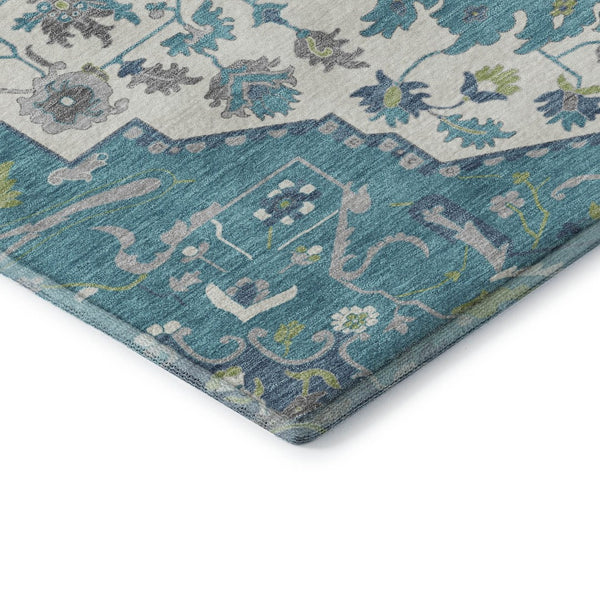 HomeRoots 8' Teal Ivory and Green Oriental Washable Round Rug - Stylish, Durable, Stain-Resistant with UV Protection 677780