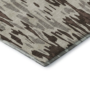 HomeRoots 8' Brown Ivory and Taupe Striped Washable Round Rug – UV Protected, Stain Resistant, Easy Care! 677786