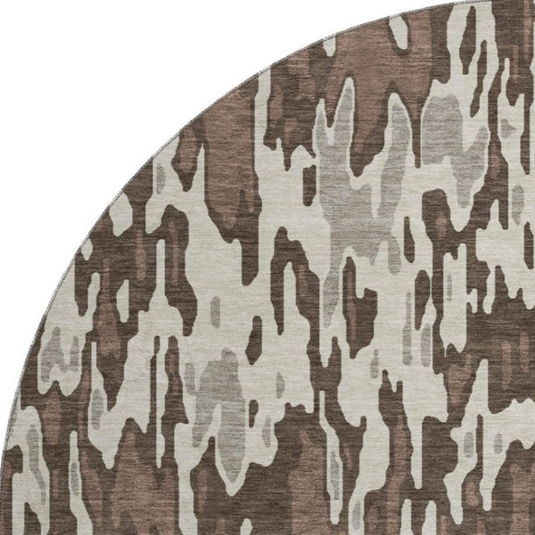 HomeRoots 8' Brown Ivory and Taupe Striped Washable Round Rug – UV Protected, Stain Resistant, Easy Care! 677786
