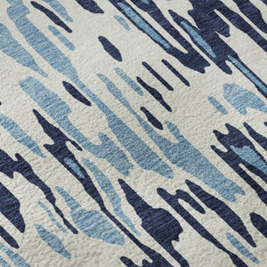 HomeRoots 8' Blue And Ivory Striped Washable Round Rug - UV Protected, Stain Resistant for Busy Homes & Patios 677792