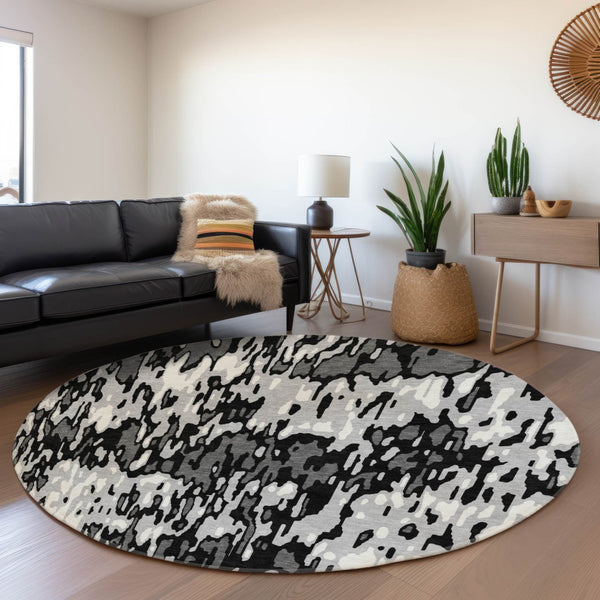 HomeRoots 8' Gray and Silver Striped Washable Round Rug – Stylish, Durable, UV-Protected for High-Traffic Areas 677810