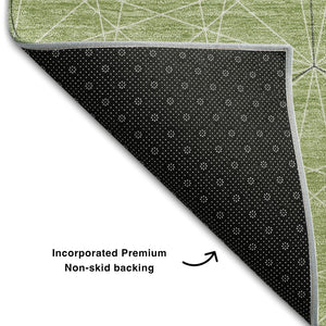 HomeRoots 8' Green and Ivory Geometric Round Rug - Washable, UV-Protected, Durable Design for Modern Spaces 677864