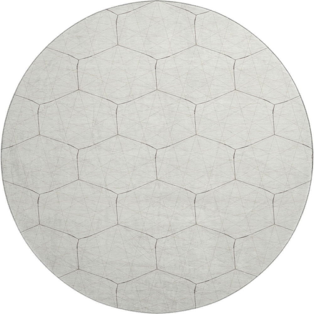 HomeRoots 8' Ivory And Brown Geometric Round Rug - Washable, UV Protected, Durable for Indoor & Outdoor Use 677882