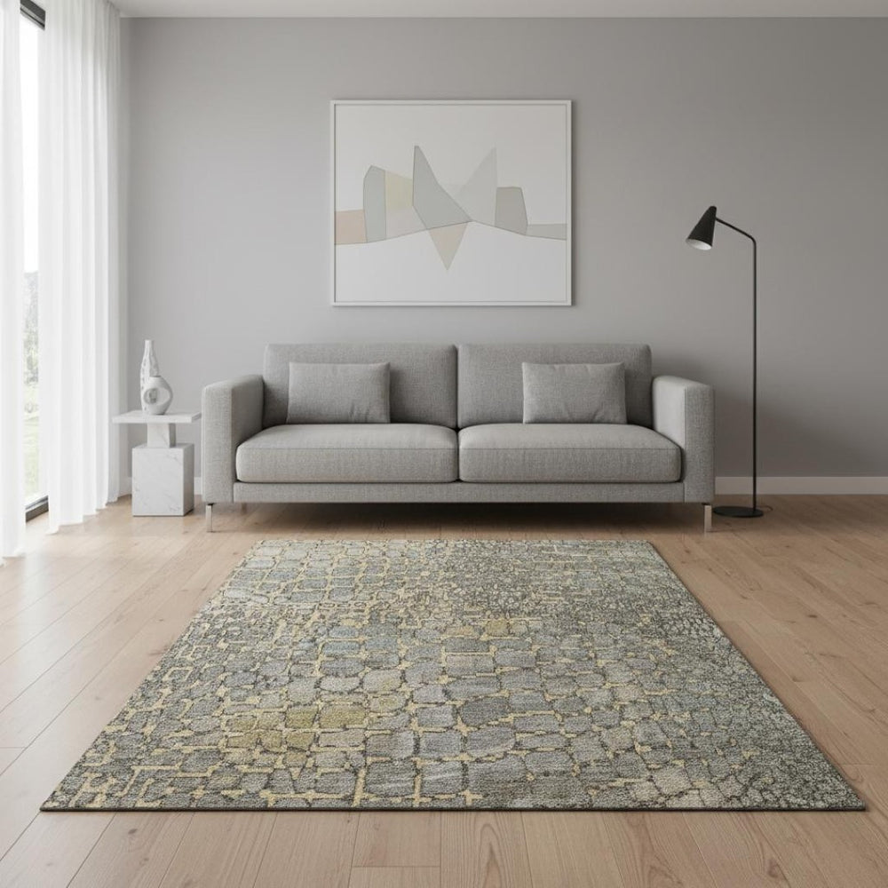 HomeRoots 5' Gold, Gray & Silver Abstract Geometric Washable Area Rug - Durable, UV Protected & Stylish! 677929
