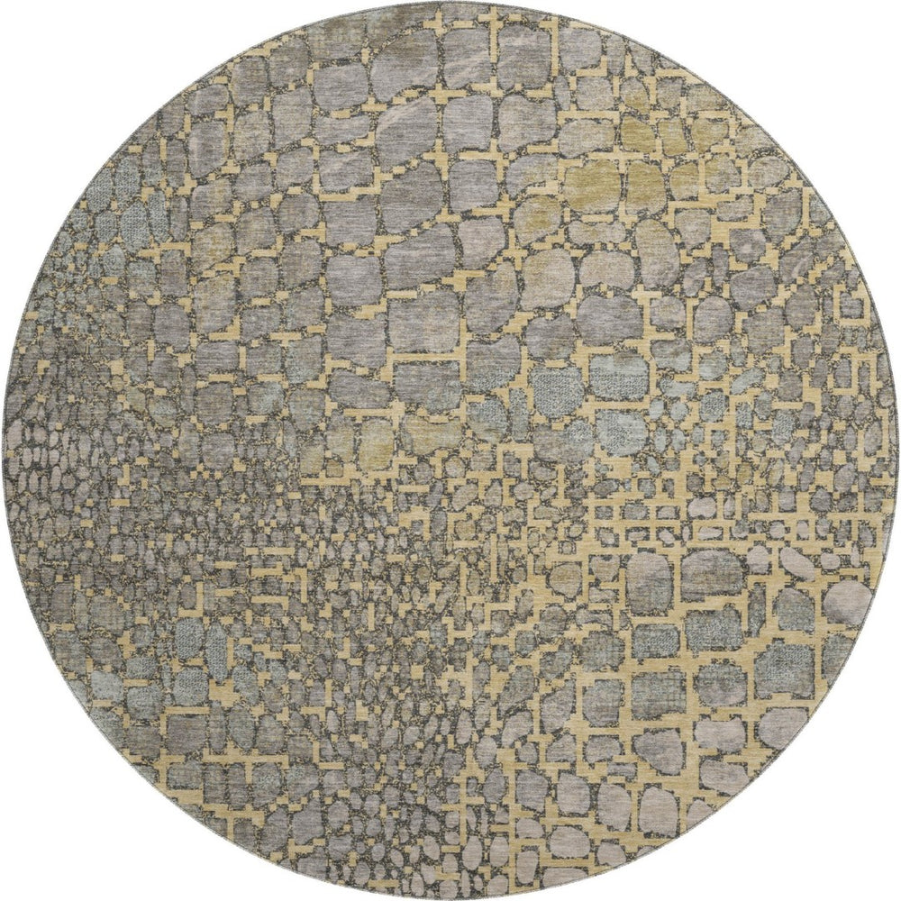HomeRoots 8' Gold Gray and Silver Abstract Geometric Round Rug - Washable, UV Protected, Perfect for Homes! 677930