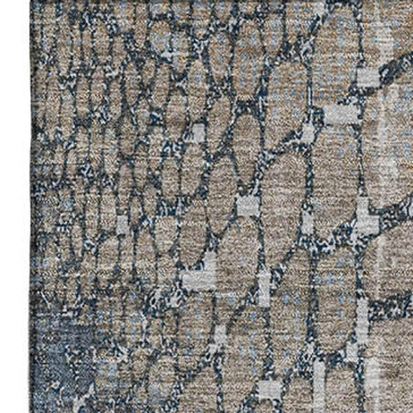 HomeRoots 5' X 8' Silver Gray & Beige Abstract Geometric Area Rug - Washable, UV Protected for Modern Homes 677965