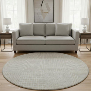 HomeRoots 8' Washable Beige and Ivory Geometric Round Rug – Durable, UV-Protected, Perfect for High-Traffic Areas 678032