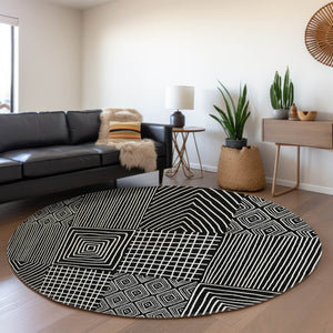 HomeRoots 8' Black and Ivory Geometric Washable Round Rug - Durable, Stylish, UV-Protected for Family Spaces 678038