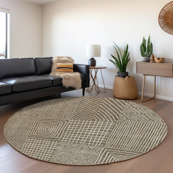 HomeRoots 8' Washable Round Rug with Brown and Beige Geometric Design, UV Protection, Stain Resistant & Non-Slip 678044