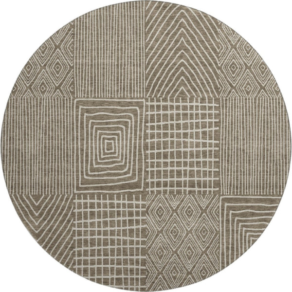 HomeRoots 8' Washable Round Rug with Brown and Beige Geometric Design, UV Protection, Stain Resistant & Non-Slip 678044
