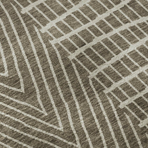 HomeRoots 8' Washable Round Rug with Brown and Beige Geometric Design, UV Protection, Stain Resistant & Non-Slip 678044