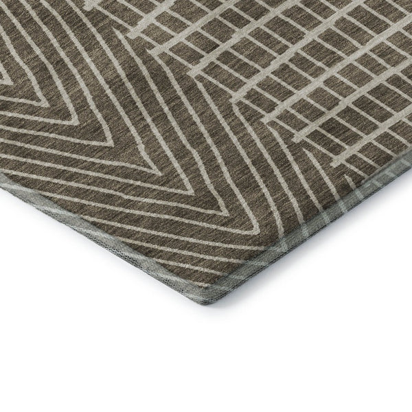HomeRoots 8' X 10' Stylish Brown & Beige Geometric Area Rug – Washable, UV-Protected, Ideal for High-Traffic Spaces 678045