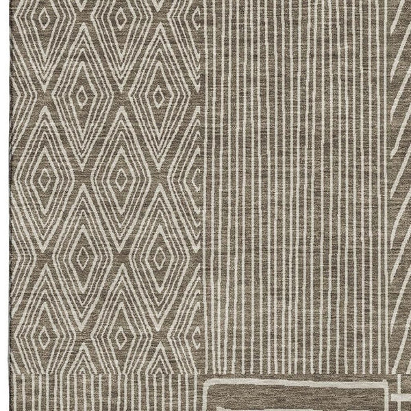 HomeRoots 9' X 12' Brown And Beige Geometric Area Rug – Stylish, Washable, UV-Protected for Modern Homes! 678046