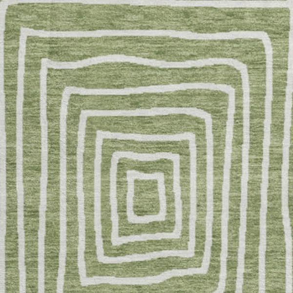 HomeRoots 8' Green and Ivory Geometric Round Rug – Washable, UV-Protected, Durable for High-Traffic Areas 678056