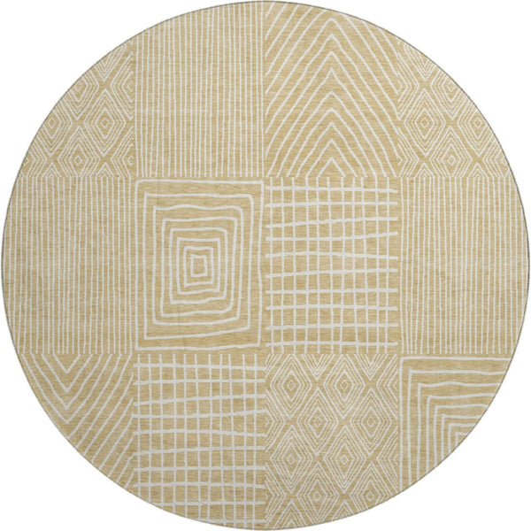 HomeRoots 8' Gold And Ivory Geometric Round Rug - Washable, UV-Protected, Stylish Design for Busy Homes 678062