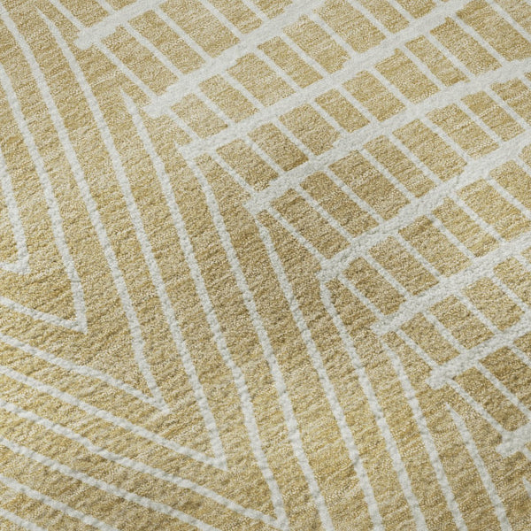 HomeRoots 8' Gold And Ivory Geometric Round Rug - Washable, UV-Protected, Stylish Design for Busy Homes 678062