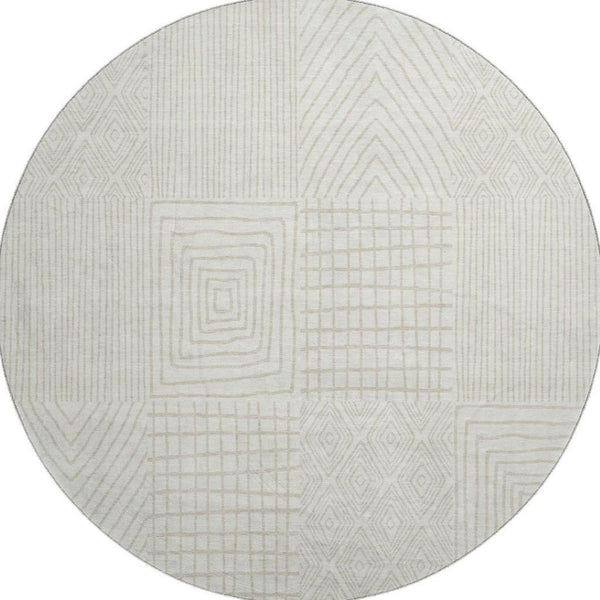 HomeRoots 8' Ivory and Cream Geometric Round Rug - Washable, UV-Protected, Stylish Comfort for Any Space 678074
