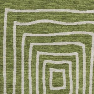 HomeRoots 8' Olive Green and Ivory Geometric Round Rug - Washable, UV-Protected, Ideal for High-Traffic Spaces 678092