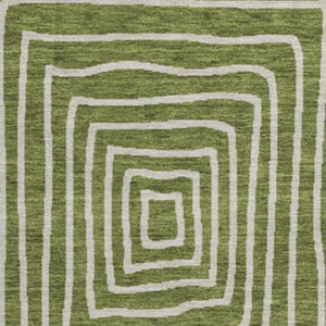HomeRoots 8' Olive Green and Ivory Geometric Round Rug - Washable, UV-Protected, Ideal for High-Traffic Spaces 678092