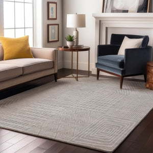 HomeRoots 5' X 8' Modern Silver and Ivory Geometric Washable Area Rug - Stain Resistant & UV Protected Design 678103