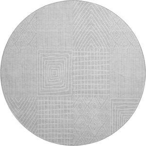 HomeRoots 8' Silver And Ivory Geometric Round Rug - Washable, UV-Protected, Durable for High-Traffic Spaces 678104