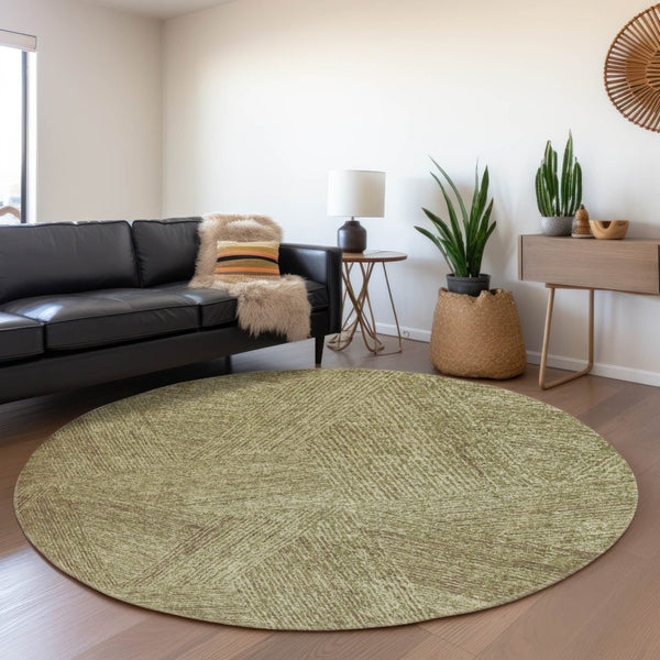 HomeRoots 8' Green and Beige Abstract Round Rug - Washable, UV-Protected, Stain-Resistant for High-Traffic Areas 678146