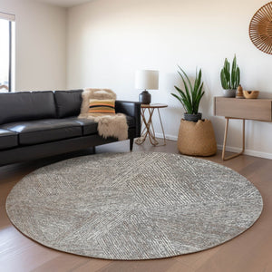 HomeRoots 8' Gray and Silver Abstract Round Rug – Stylish, Washable, UV-Protected, Perfect for Any Space! 678158