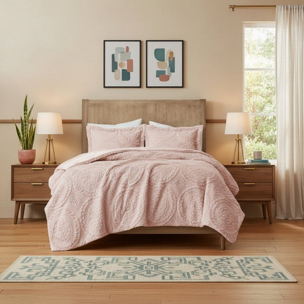 HomeRoots Set of Three Blush Medallion Queen Bedding Set - Elegant Comforter with Stylish Shams for Your Retreat 678429
