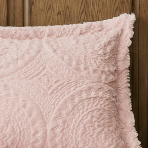 HomeRoots Set of Three Blush Medallion Queen Bedding Set - Elegant Comforter with Stylish Shams for Your Retreat 678429