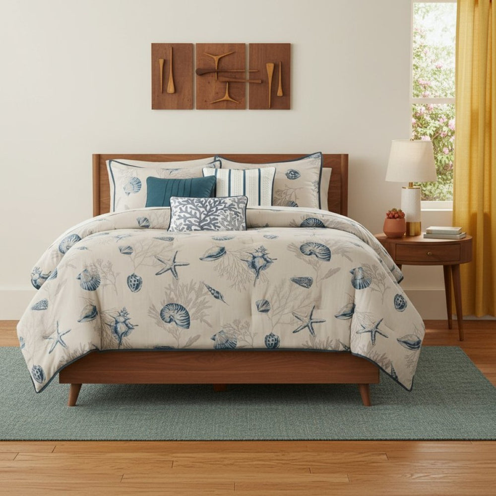 HomeRoots Set of Seven Blue and Ivory King Bedding Ensemble - Luxurious Ring Stitch Comforter & Shams 678431
