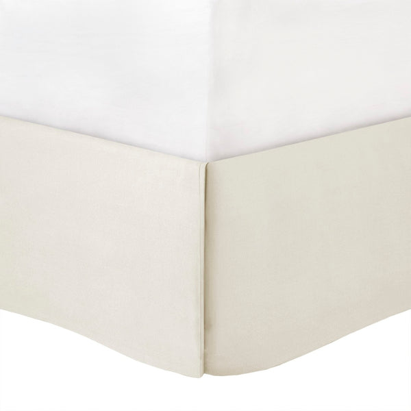 HomeRoots Set of Seven Ivory Bedding Collection - Luxurious Queen Comforter and Shams for Stylish Sleep Space 678440