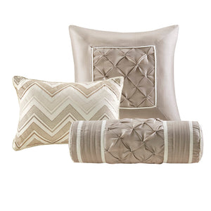 HomeRoots Set of Seven Ivory Bedding Collection - Luxurious Queen Comforter and Shams for Stylish Sleep Space 678440