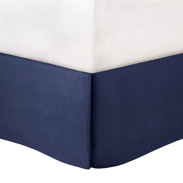 HomeRoots Set of Seven Indigo and White Damask Queen Bedding Ensemble with Soft Polyester Comforter & Shams 678445