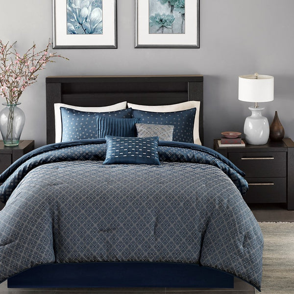 HomeRoots Set of Seven Navy Blue & Ivory Ombre King Comforter Ensemble with Ring Stitch for Elegant Style 678446