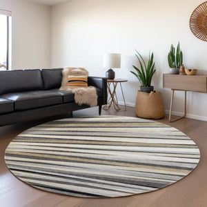 HomeRoots 8' Gray-Silver and Beige Striped Round Rug - Washable, UV-Protected, Durable for Active Homes 678487