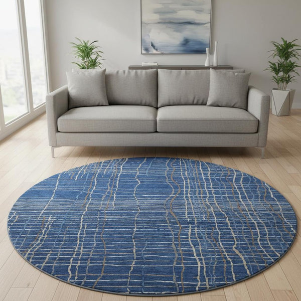 HomeRoots 8' Navy Blue and Ivory Striped Washable Round Rug – Durable, UV Protected, Easy-Care for High-Traffic Areas 678571