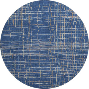 HomeRoots 8' Navy Blue and Ivory Striped Washable Round Rug – Durable, UV Protected, Easy-Care for High-Traffic Areas 678571