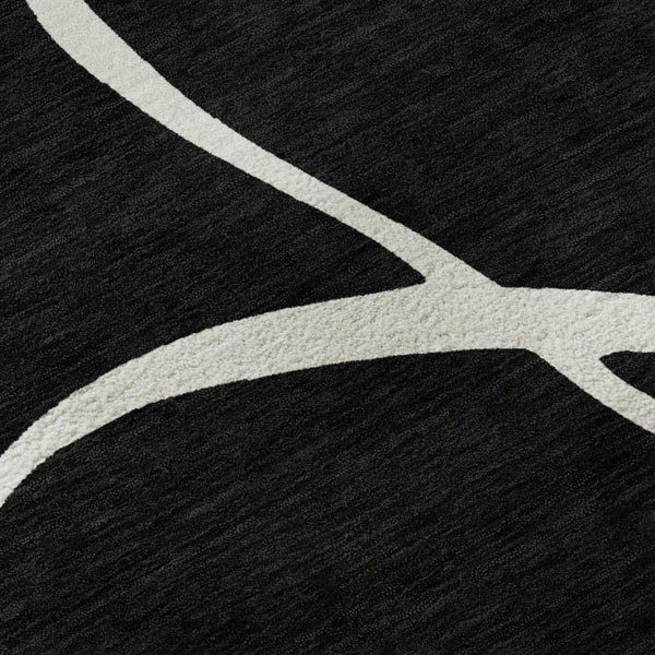 HomeRoots 8' Washable Round Rug - Black & Ivory Abstract Design, UV Resistant, Family-Friendly & Durable! 678619