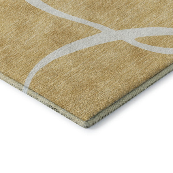 HomeRoots 8' Gold and Ivory Abstract Washable Round Rug – Stylish, Durable, UV-Protected, Family-Friendly Design 678637