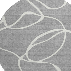 HomeRoots 8' Gray and Ivory Abstract Round Rug - Washable, UV Protected, Stain Resistant for Busy Homes 678643