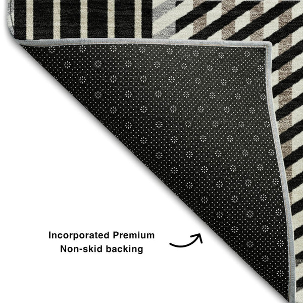 HomeRoots 8' Stylish Black, Ivory & Taupe Plaid Washable Round Rug - Durable, Stain Resistant, UV Protected 678703