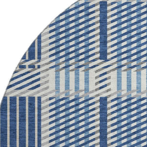 HomeRoots 8' Washable Round Rug in Navy Blue, Ivory & Gray Plaid - Stain Resistant with UV Protection for Homes 678739