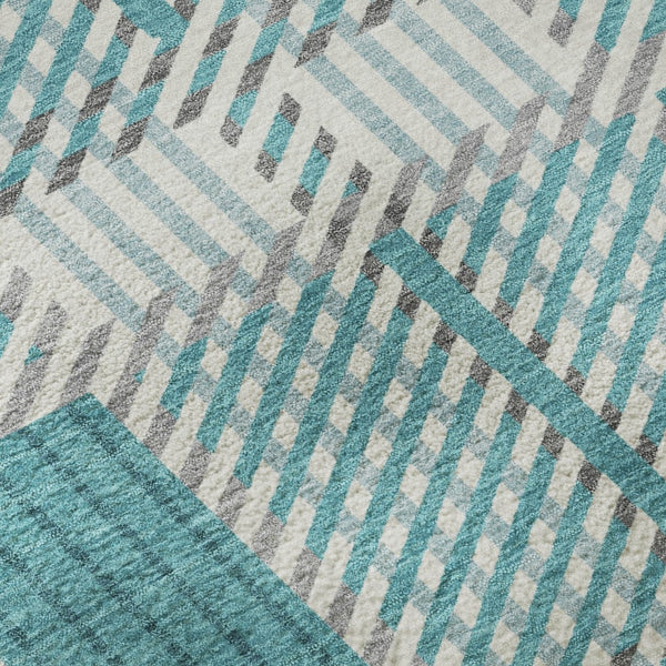 HomeRoots 8' Teal Gray and Ivory Plaid Washable Round Rug - Stylish, Durable, UV-Protected for Everyday Use 678751