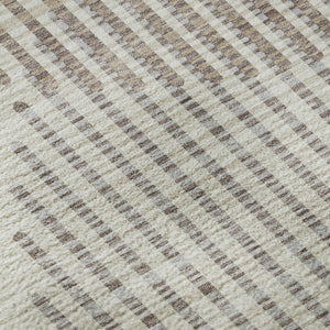 HomeRoots 8' Beige and Taupe Geometric Round Rug - Washable, UV Protected, Durable, Perfect for High Traffic Areas 678763