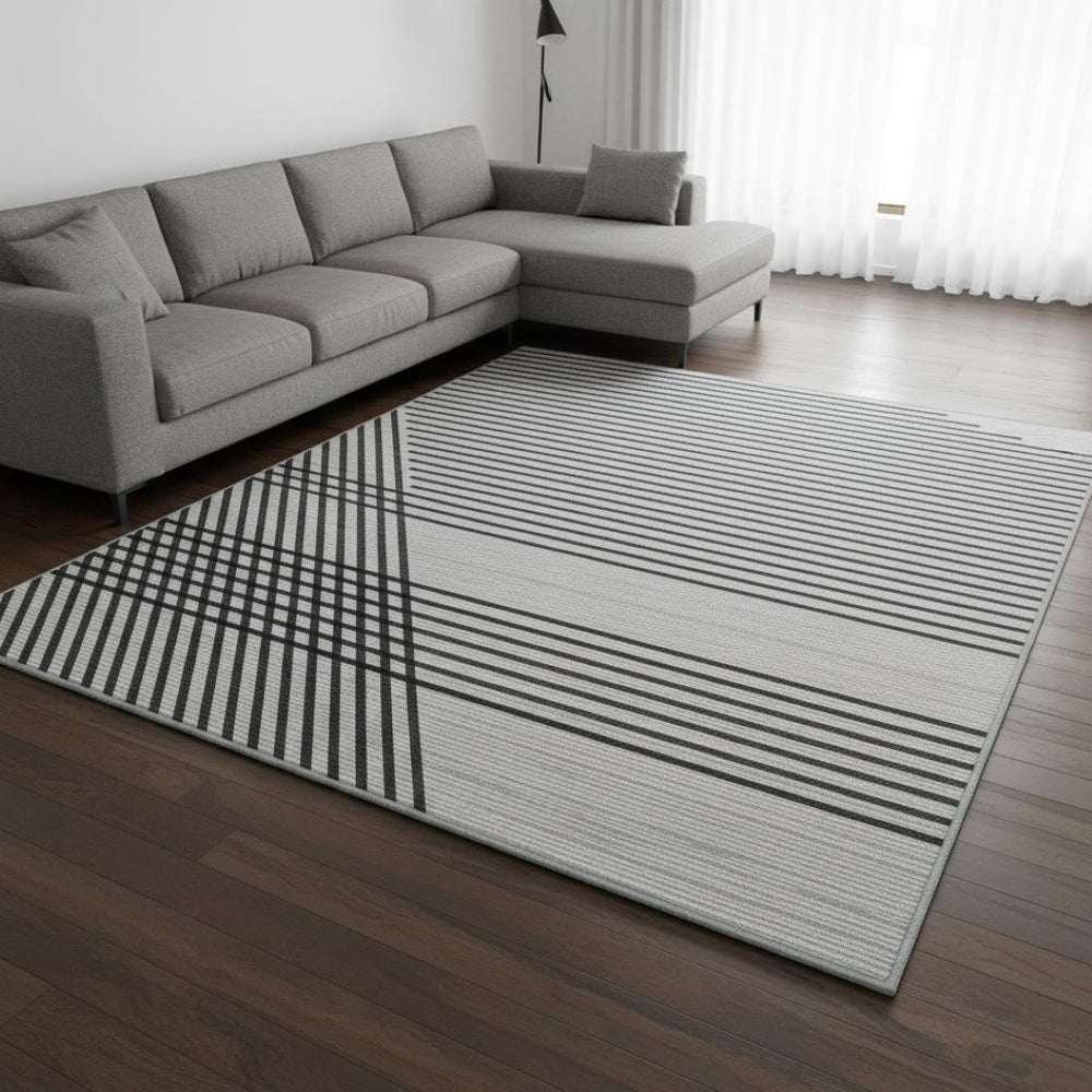 HomeRoots 9' X 12' Stylish Gray and Ivory Geometric Area Rug - Washable, UV-Protected, Perfect for Homes! 678801