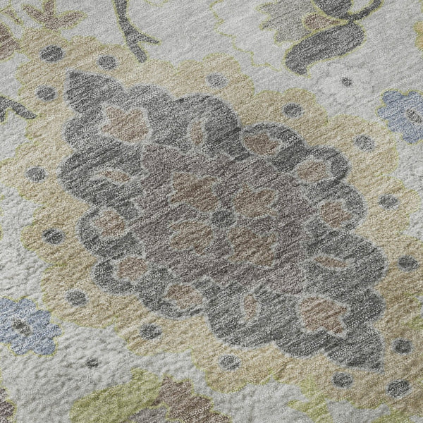 HomeRoots 8' Washable Gray Gold Ivory Oriental Round Rug with UV Protection - Stylish, Durable & Easy Care! 678847
