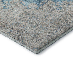 HomeRoots 8' Teal Aqua and Gray Oriental Round Rug - Washable with UV Protection for High-Traffic Spaces 678913