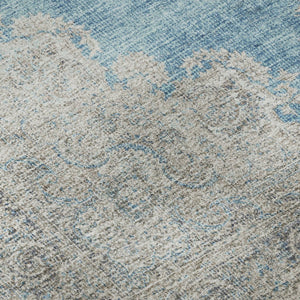 HomeRoots 8' Teal Aqua and Gray Oriental Round Rug - Washable with UV Protection for High-Traffic Spaces 678913