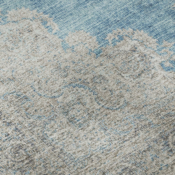 HomeRoots 8' Teal Aqua and Gray Oriental Round Rug - Washable with UV Protection for High-Traffic Spaces 678913