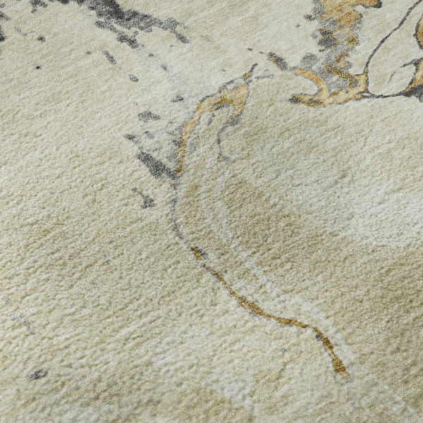 HomeRoots 8' Soft Ivory, Beige & Gray Abstract Round Washable Rug with UV Protection for Modern Homes 678937